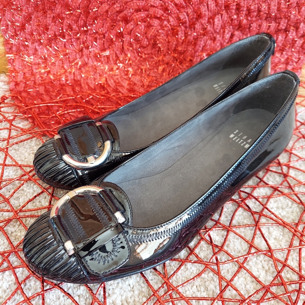 Stuart Weitzman patent leather shoes😃😃😃 Size 7